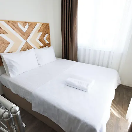 Hotel Sorta 3*